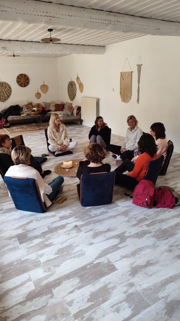 Cours yoga Aubagne, retraite yoga, professeur de yoga