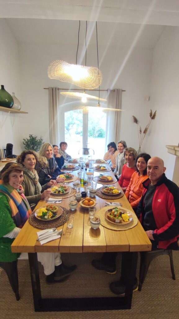 Cours yoga Aubagne, retraite yoga, professeur de yoga